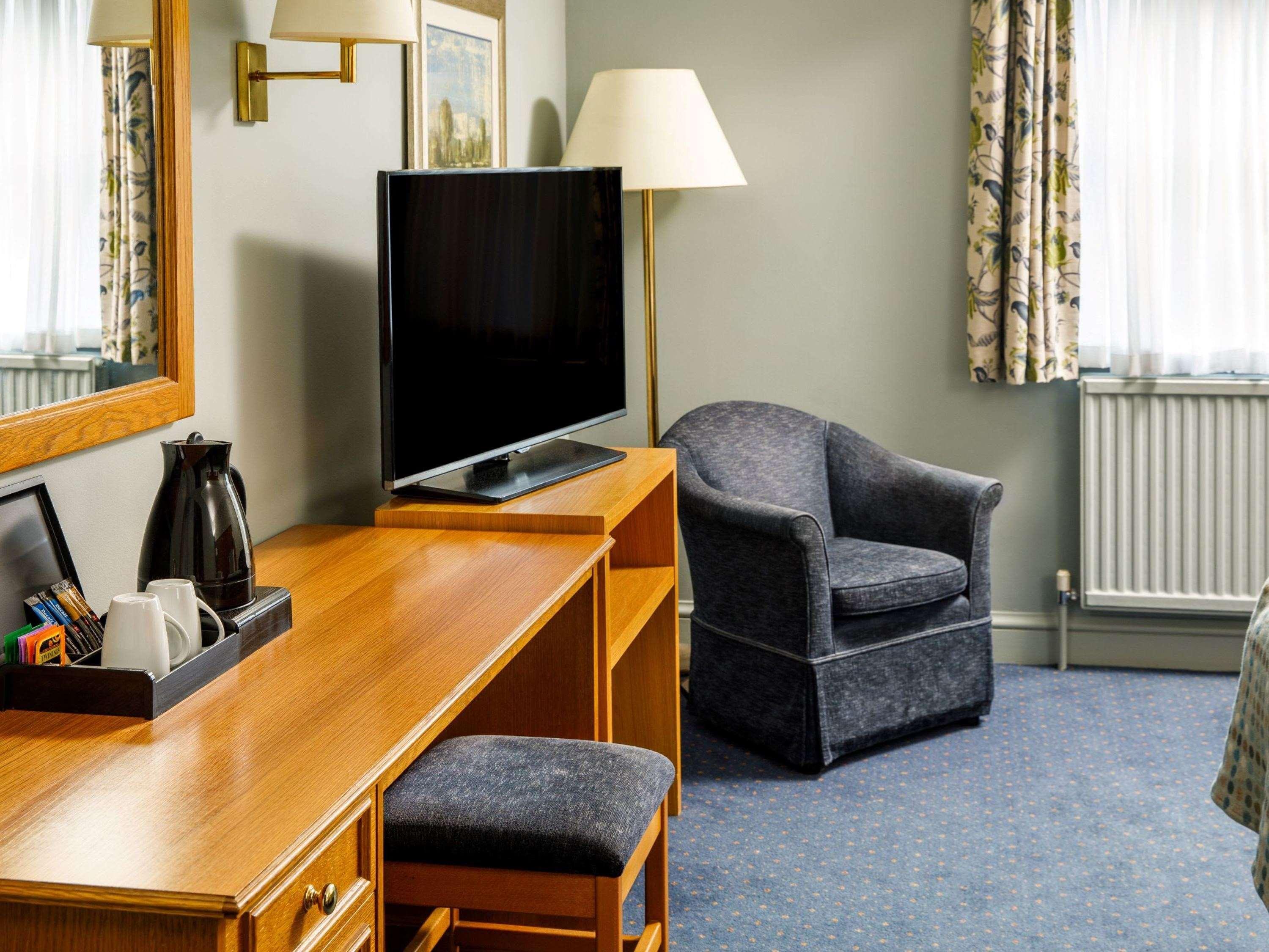 Mercure Bristol North The Grange Hotel Winterbourne Exteriör bild